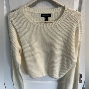 White knit cropped sweater